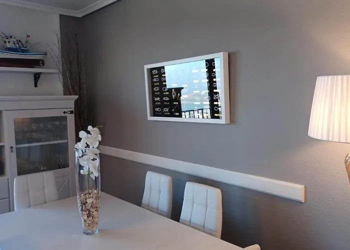 Apartamento Helen-- Vistas Unicas E Increibles A La Bahia De Suances--